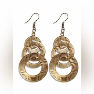 Chic Spiral Gold Earrings